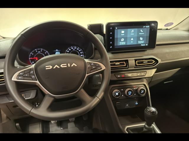 Dacia Sandero image 8
