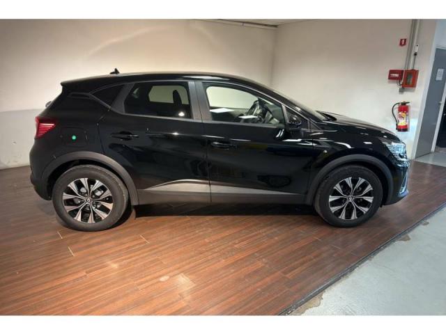Renault Captur image 2
