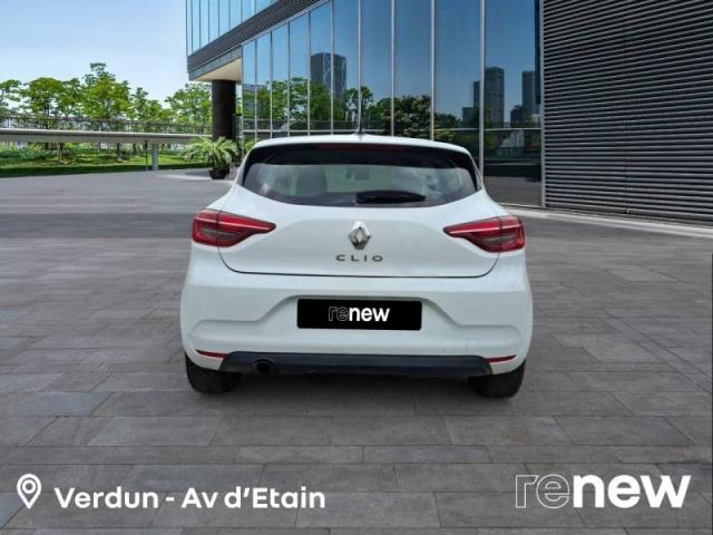 Renault Clio image 9