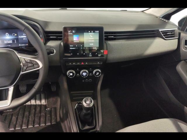 Renault Clio image 1