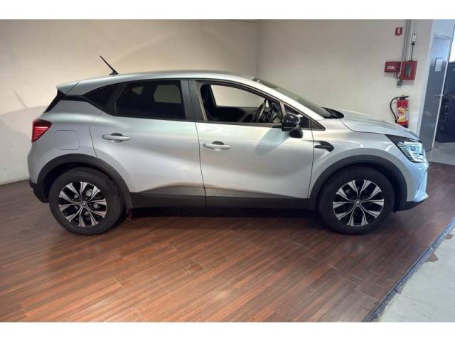 Renault Captur image 9