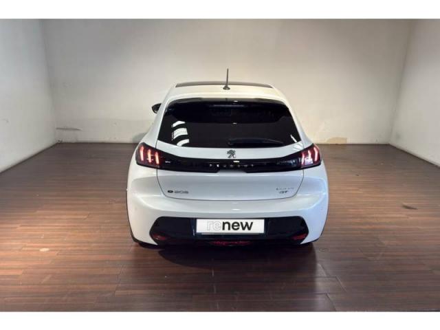 Peugeot 208 image 7