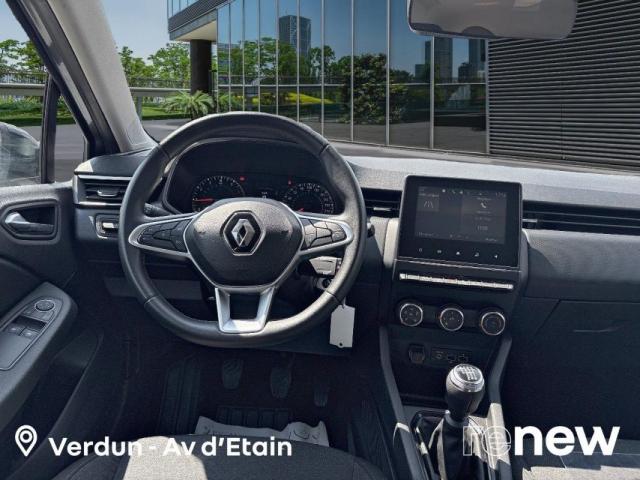 Renault Clio image 8