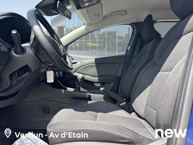 Renault Clio image 9