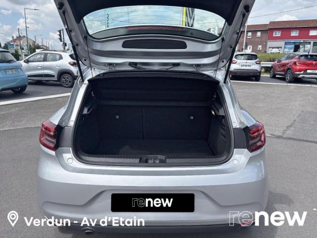 Renault Clio image 2