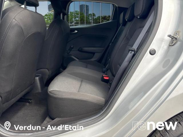 Renault Clio image 8