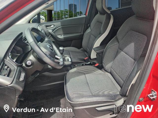 Renault Captur image 9