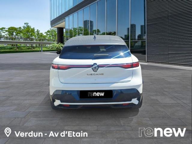 Renault Mégane E-Tech image 3