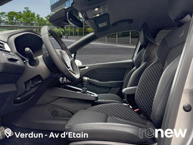 Renault Clio image 8