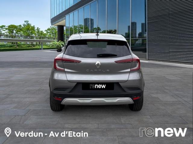 Renault Captur image 2