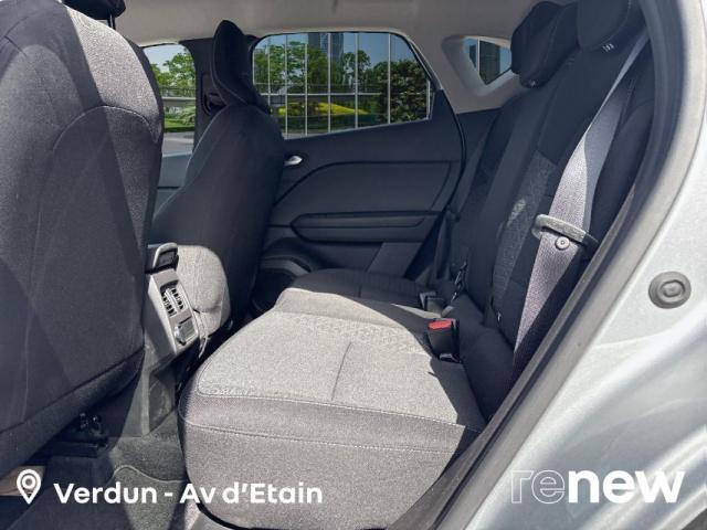 Renault Captur image 2