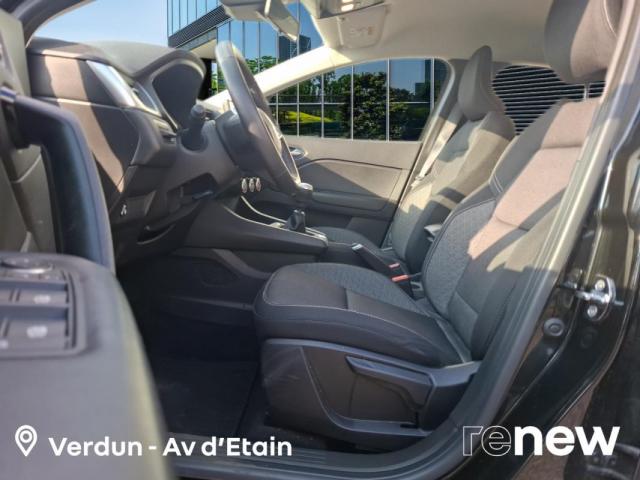 Renault Captur image 9