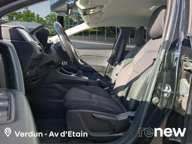Renault Captur image 8