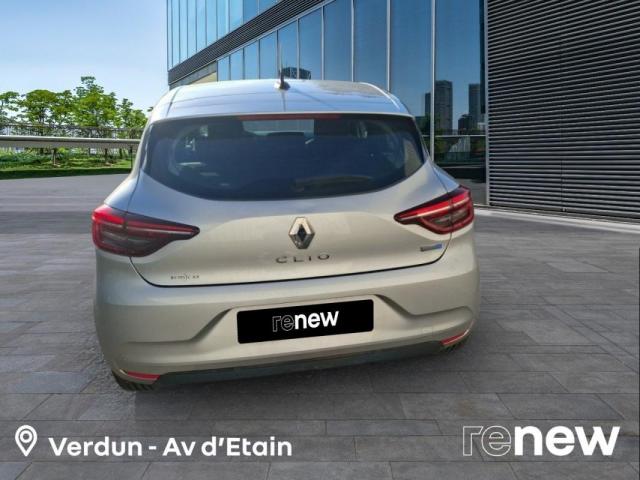 Renault Clio image 8
