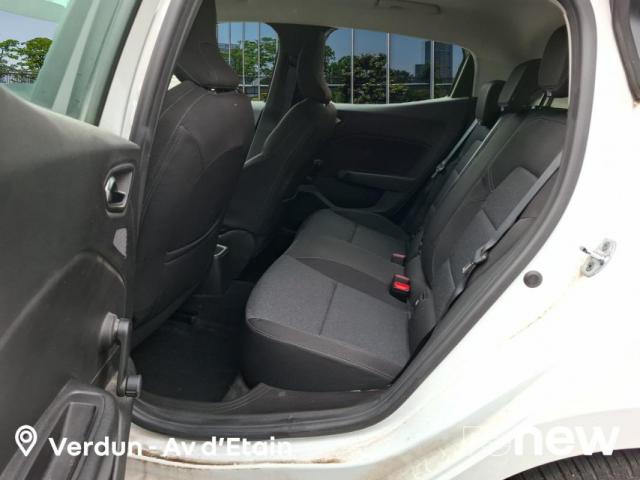 Renault Clio image 2