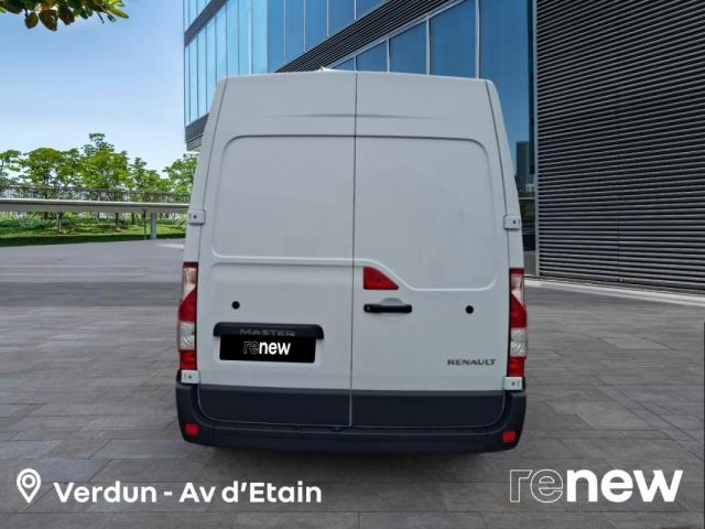 Renault Master image 1