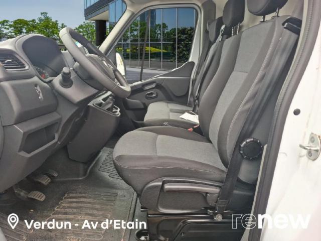 Renault Master image 4