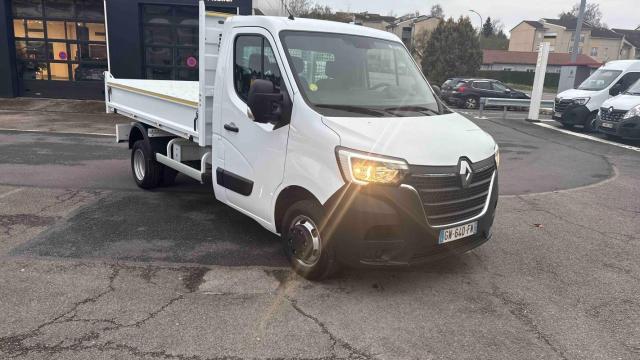 Renault Master image 1