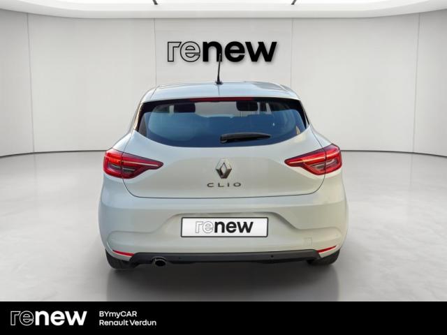 Renault Clio image 8