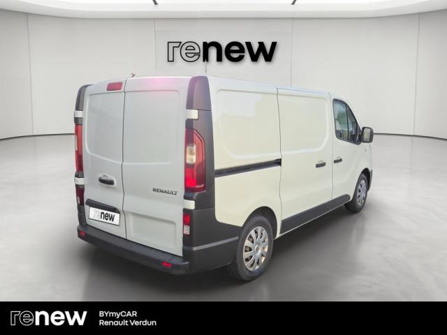 Renault Trafic image 9