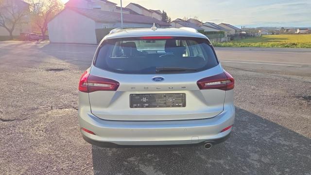 Ford Focus image 6