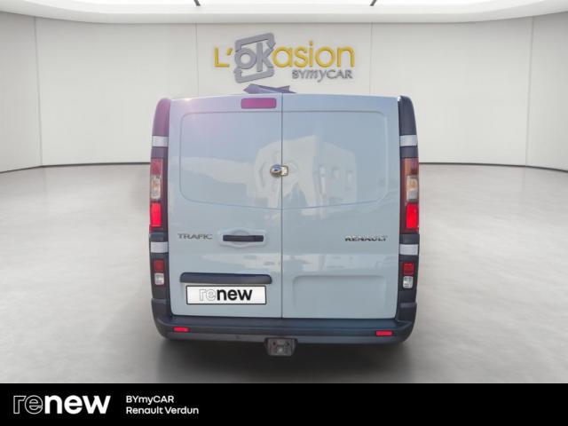 Renault Trafic image 2