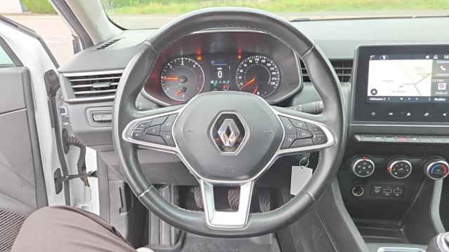 Renault Clio image 9