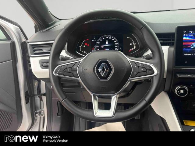 Renault Clio image 1