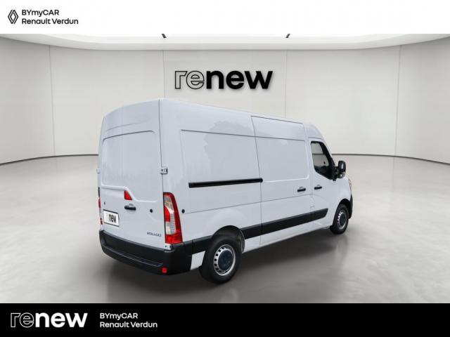 Renault Master image 1