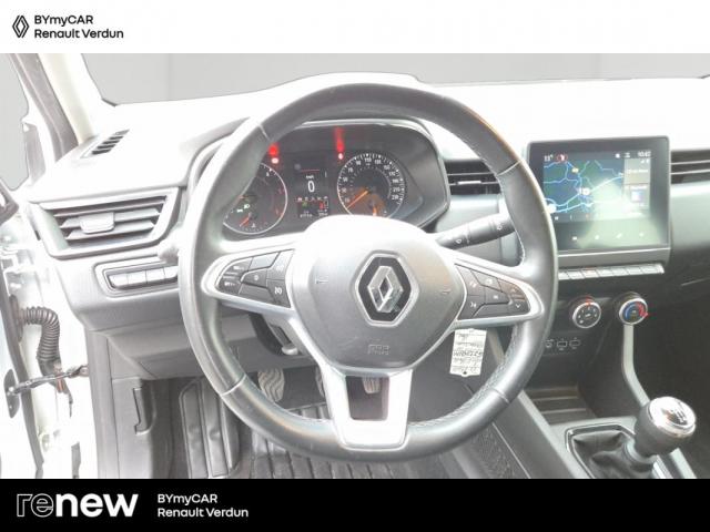 Renault Clio image 9