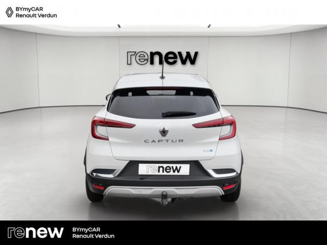 Renault Captur image 2