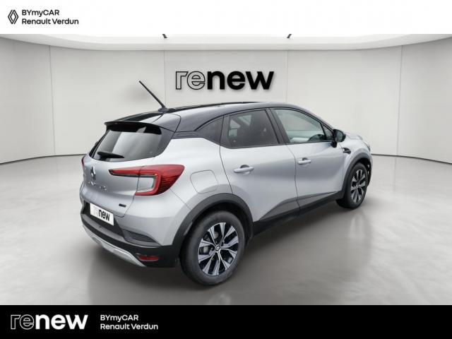 Renault Captur image 8