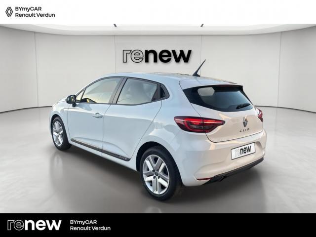 Renault Clio image 8