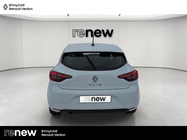 Renault Clio image 2