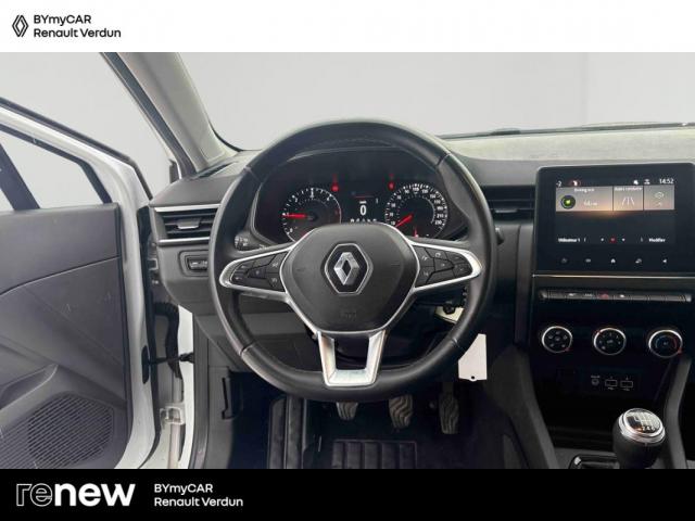 Renault Clio image 6