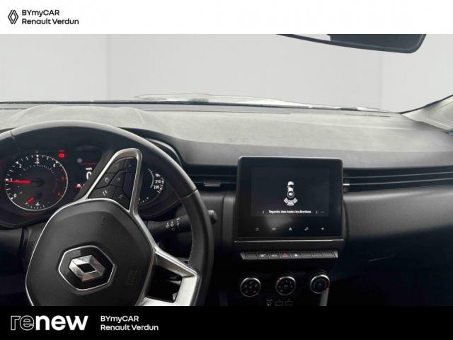 Renault Clio image 9