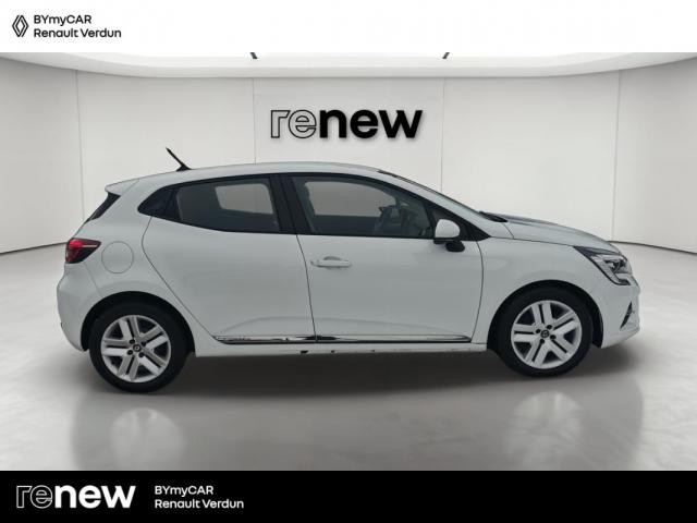 Renault Clio image 8