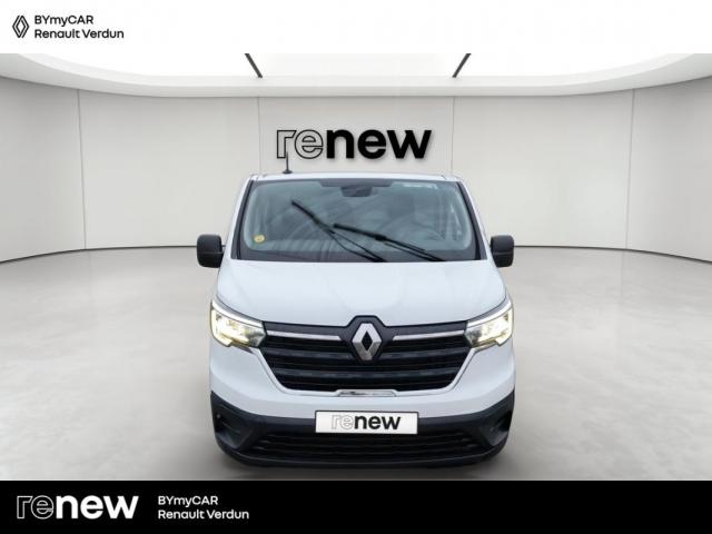 Renault Trafic image 8