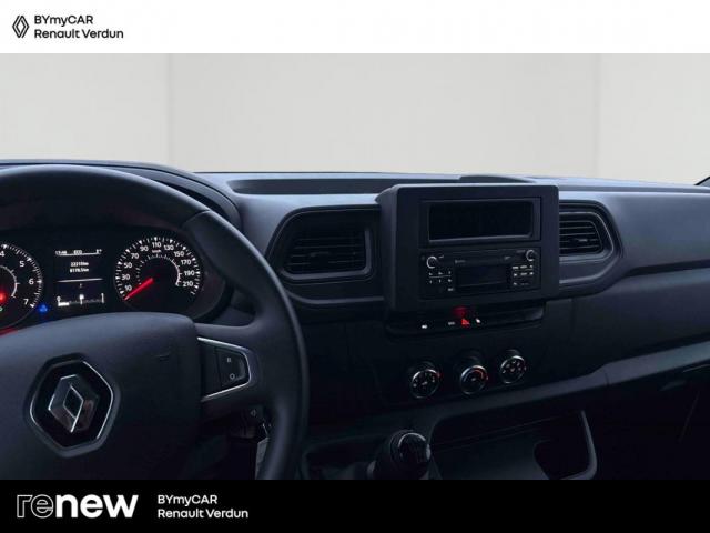 Renault Master image 4