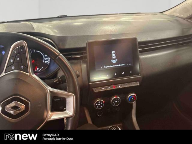 Renault Clio image 2