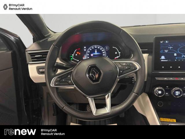 Renault Clio image 2