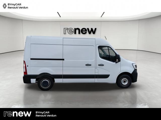 Renault Master image 7