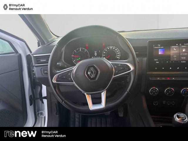 Renault Clio image 2