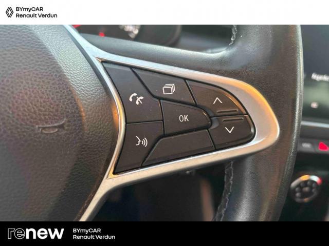 Renault Clio image 9