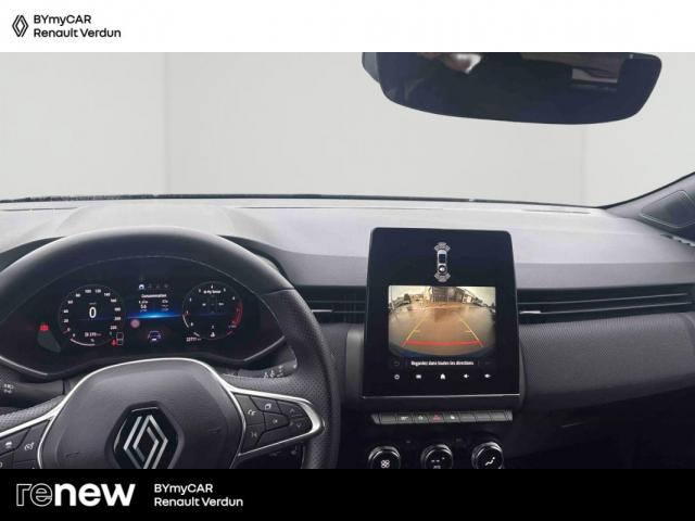 Renault Clio image 2