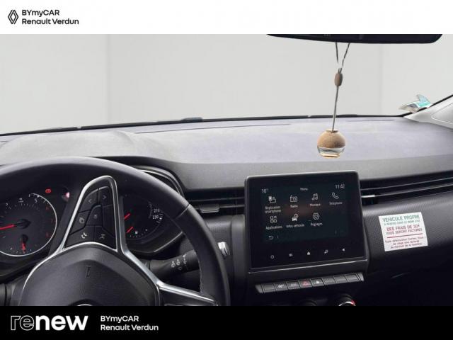 Renault Clio image 9