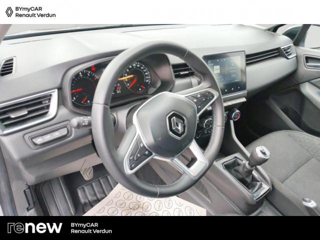 Renault Clio image 8