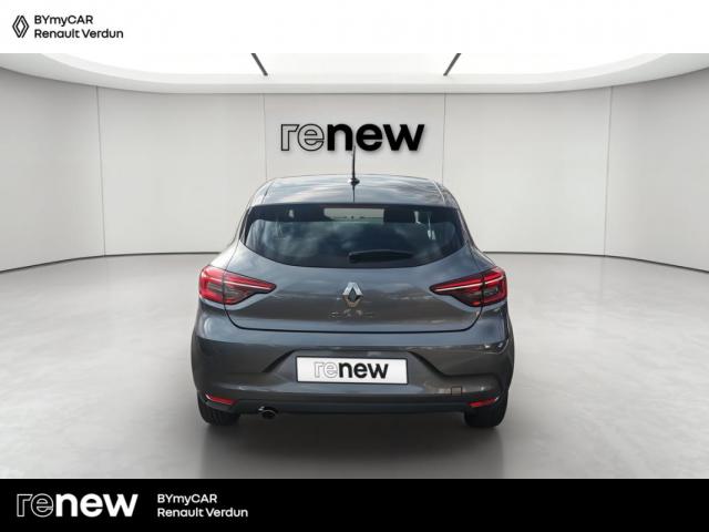 Renault Clio image 9