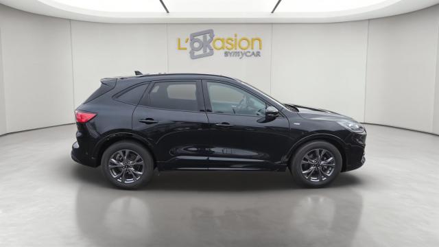Ford Kuga image 9
