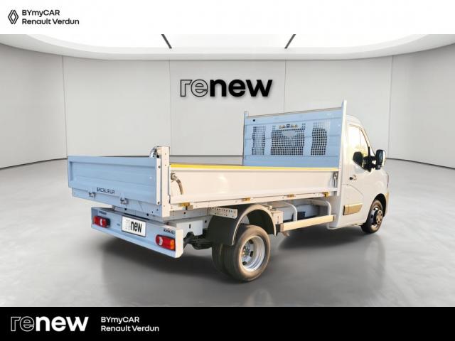 Renault Master image 1